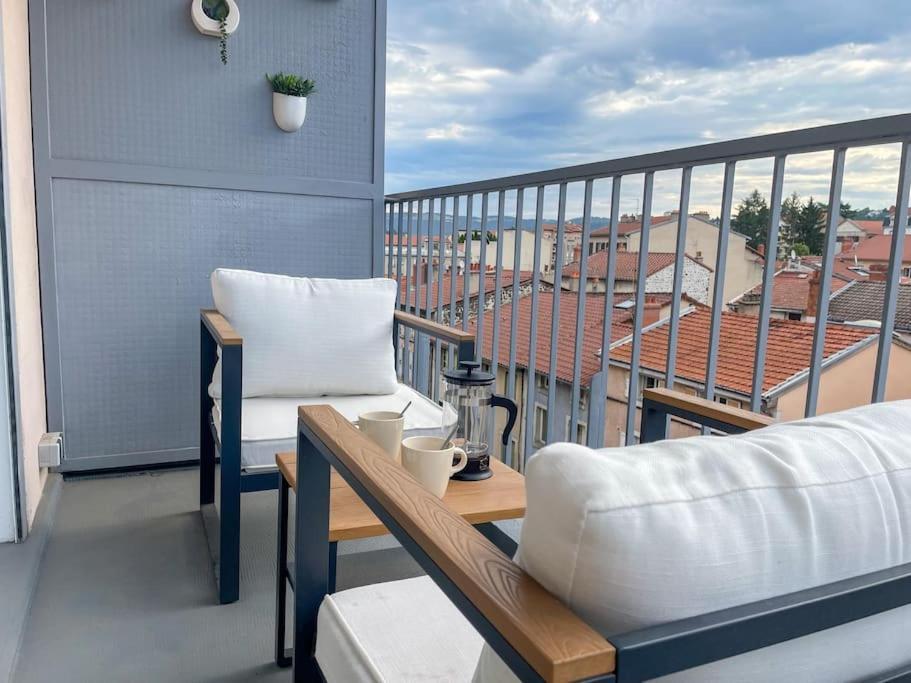 Le Lagon Bleu - Appt Wifi Parking Balcon Le Puy-en-Velay Exterior foto